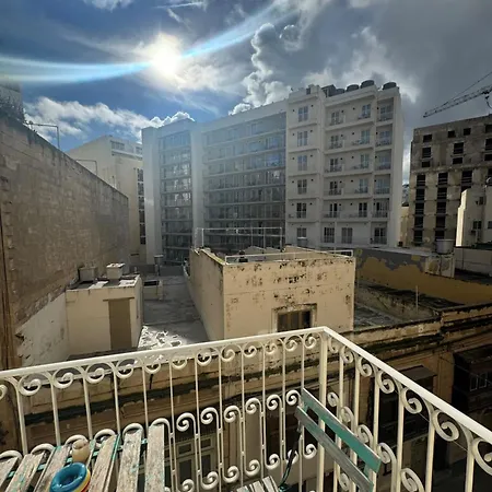 Flotta Δωμάτια σε οικογενειακή κατοικία *